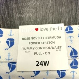 Intro Love the fit woman's Bermuda shorts power stretch tummy control 24 W Bl/Wh